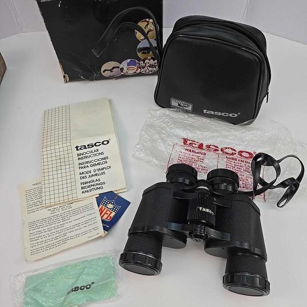 Tasco To The NFL 7 X 35mm Zip Focus 4000 Binoculars